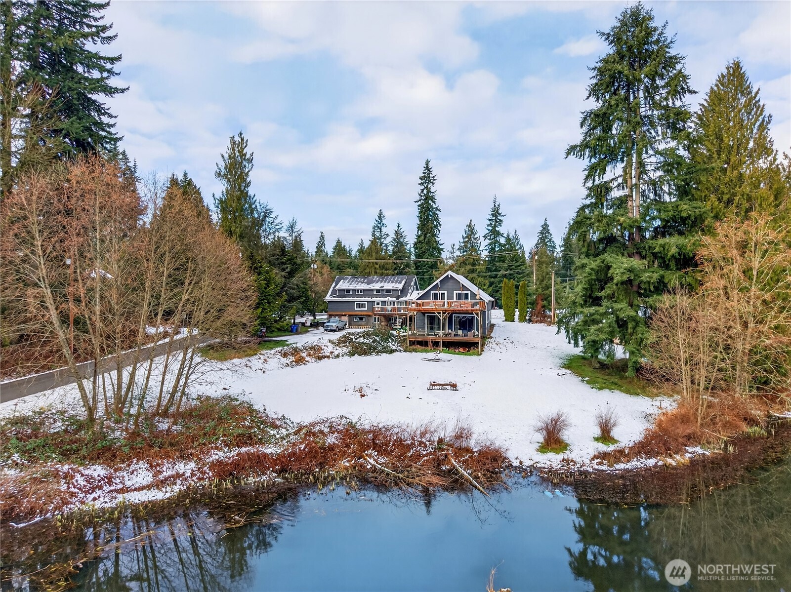 18330 Crooked Mile Road , Granite Falls, WA 98252