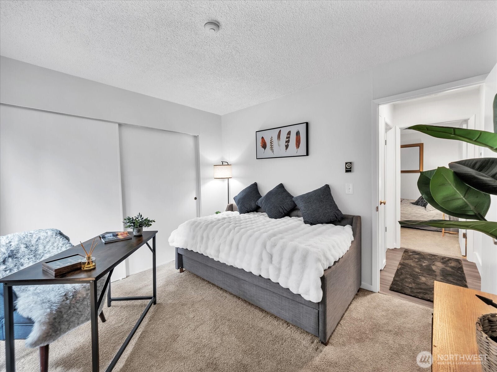 4813 180th Street SW #C202, Lynnwood, WA 98037-3633