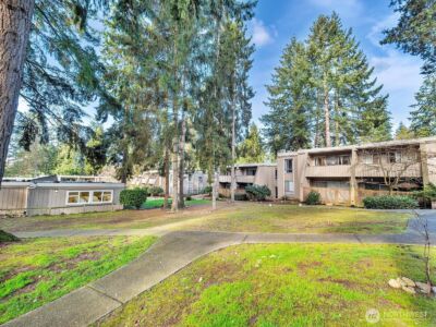 4813 180th Street SW #C202, Lynnwood, WA 98037-3633 - Photo 22