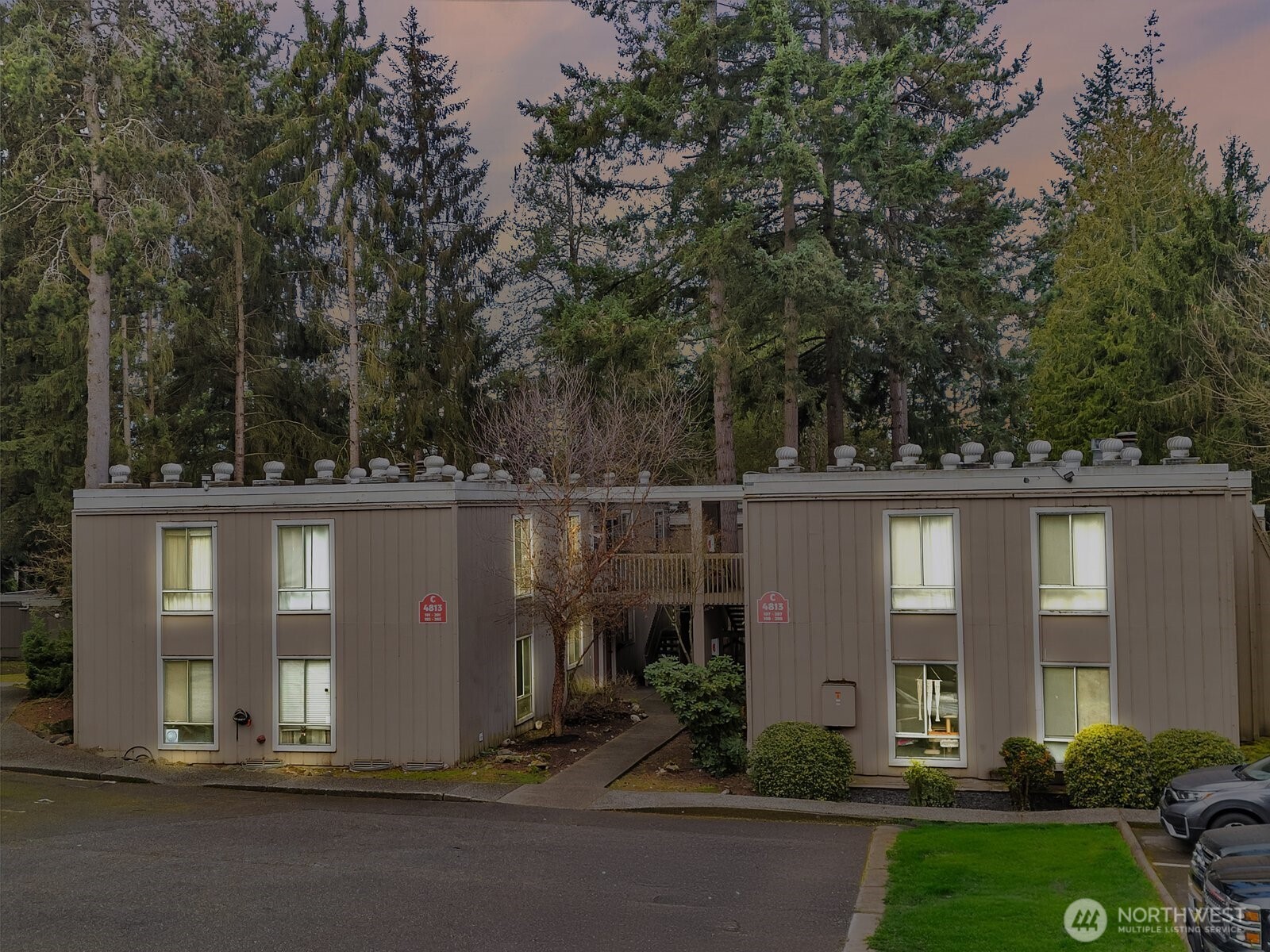 4813 180th Street SW #C202, Lynnwood, WA 98037-3633