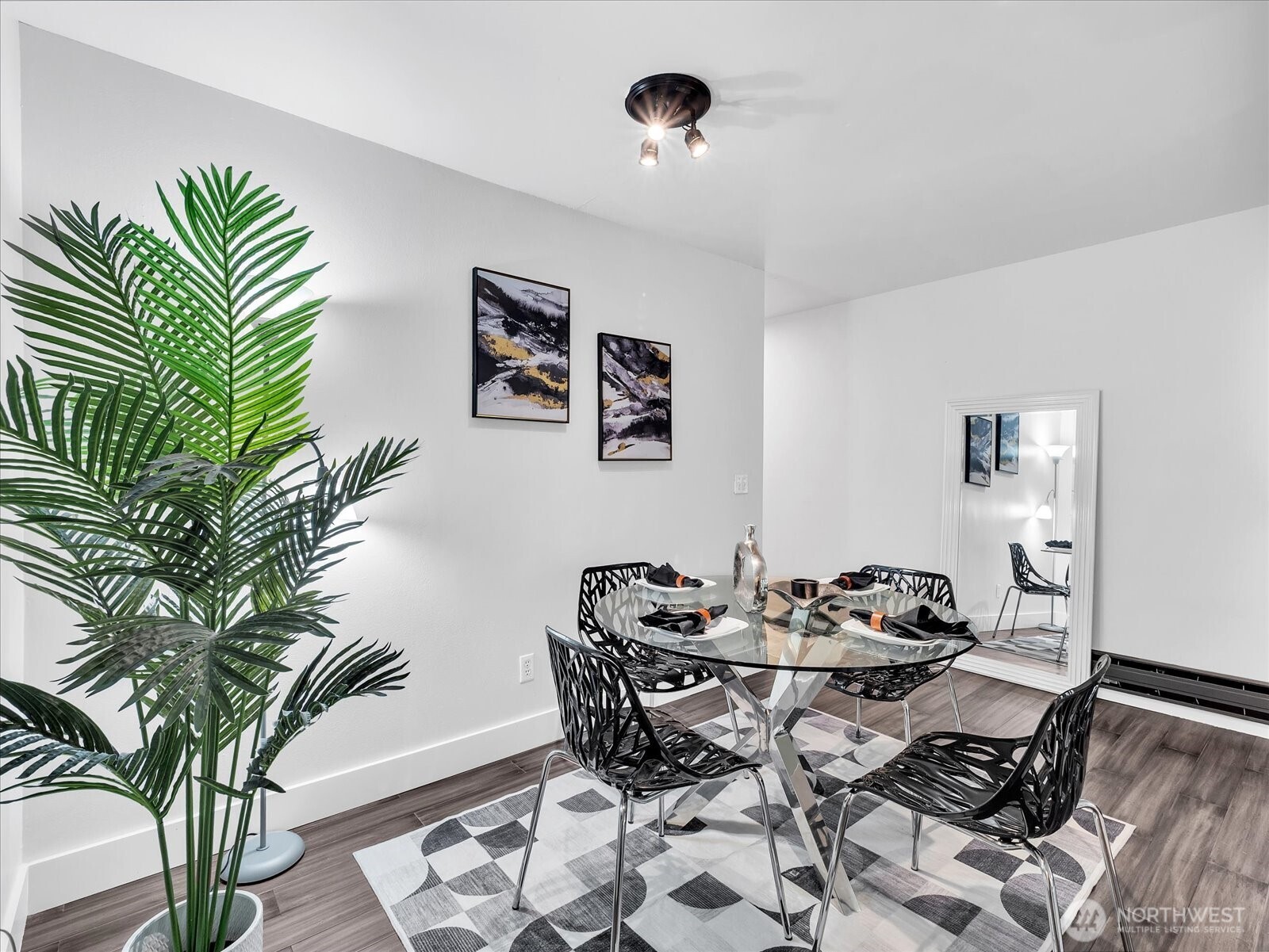 4813 180th Street SW #C202, Lynnwood, WA 98037-3633