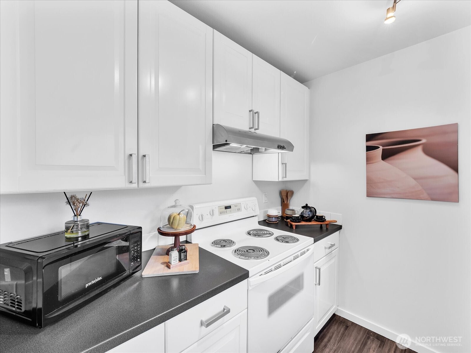 4813 180th Street SW #C202, Lynnwood, WA 98037-3633