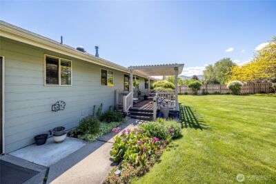1484 Elmwood Street , Wenatchee, WA 98801-1111 - Photo 25