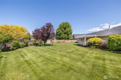1484 Elmwood Street , Wenatchee, WA 98801-1111 - Photo 28