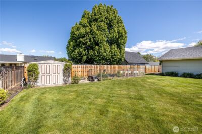1484 Elmwood Street , Wenatchee, WA 98801-1111 - Photo 33