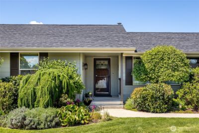 1484 Elmwood Street , Wenatchee, WA 98801-1111 - Photo 4