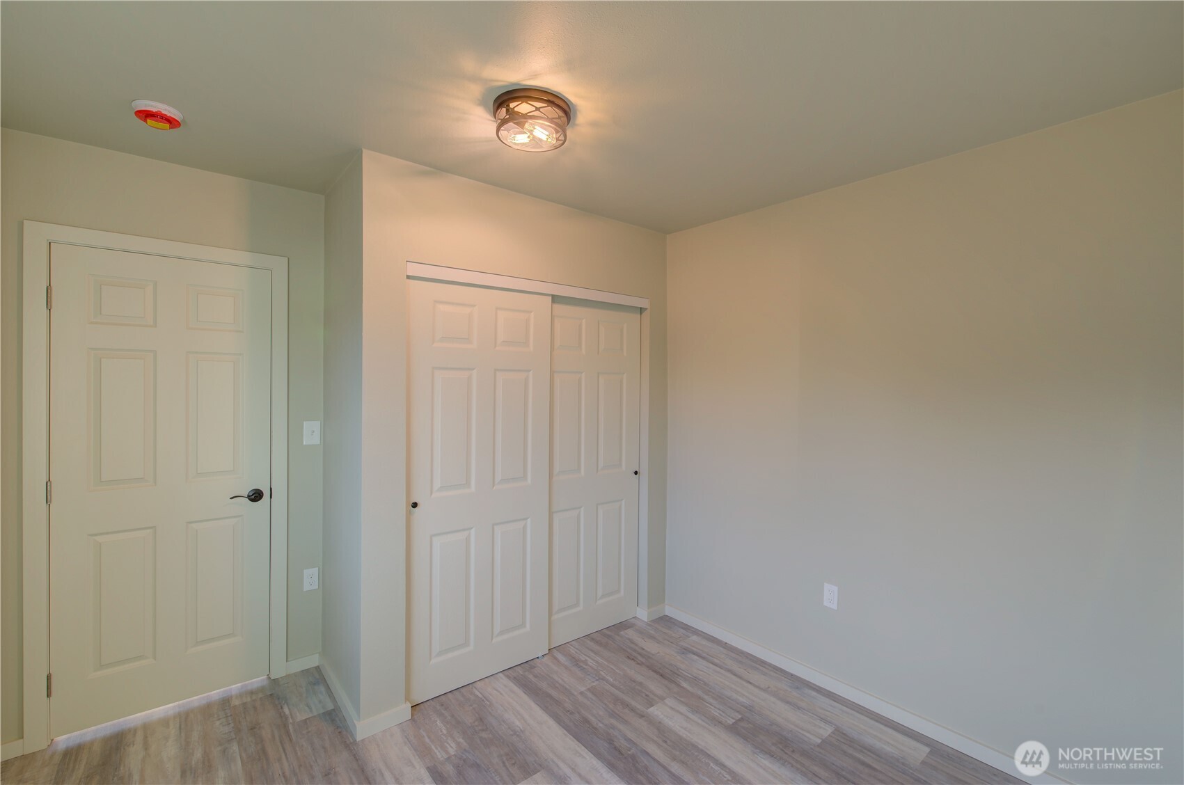 1365 Dolan Street , Raymond, WA 98577