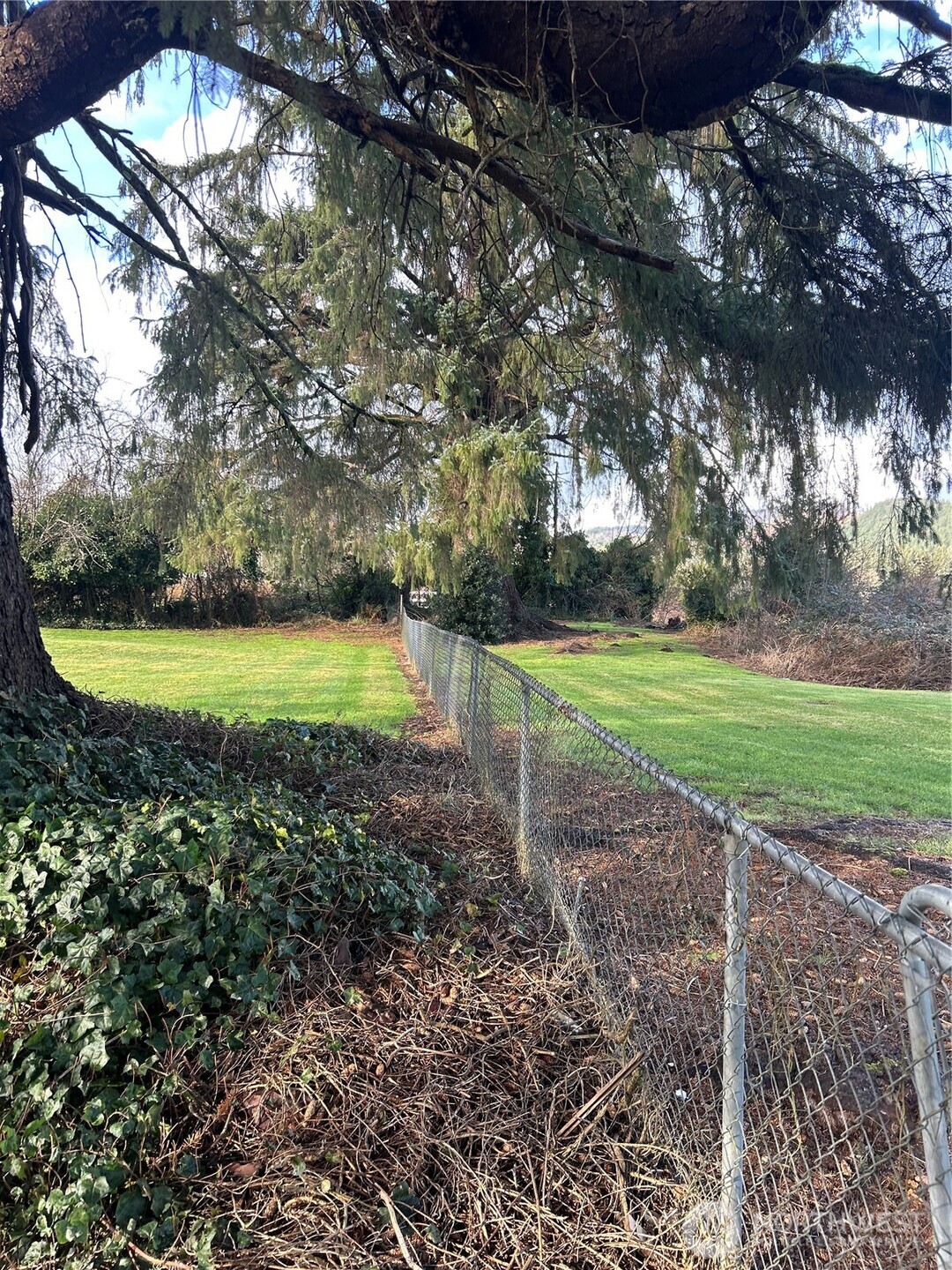 1365 Dolan Street , Raymond, WA 98577