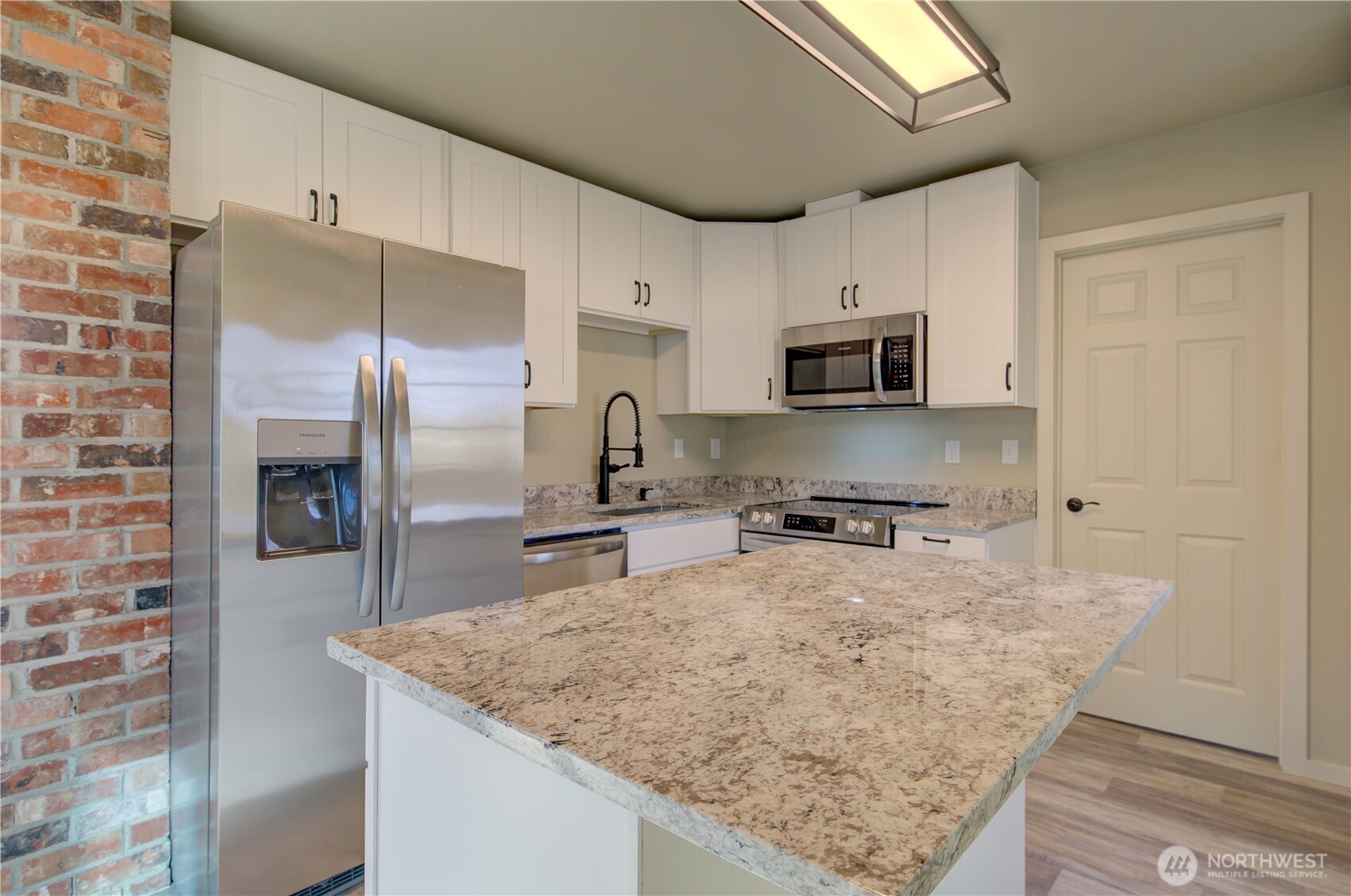 1365 Dolan Street , Raymond, WA 98577