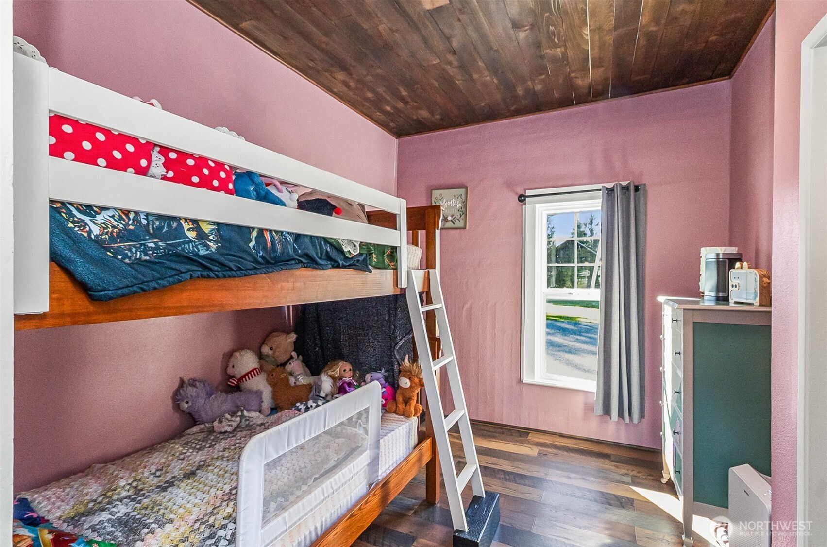 8711 State Route 92 , Granite Falls, WA 98252