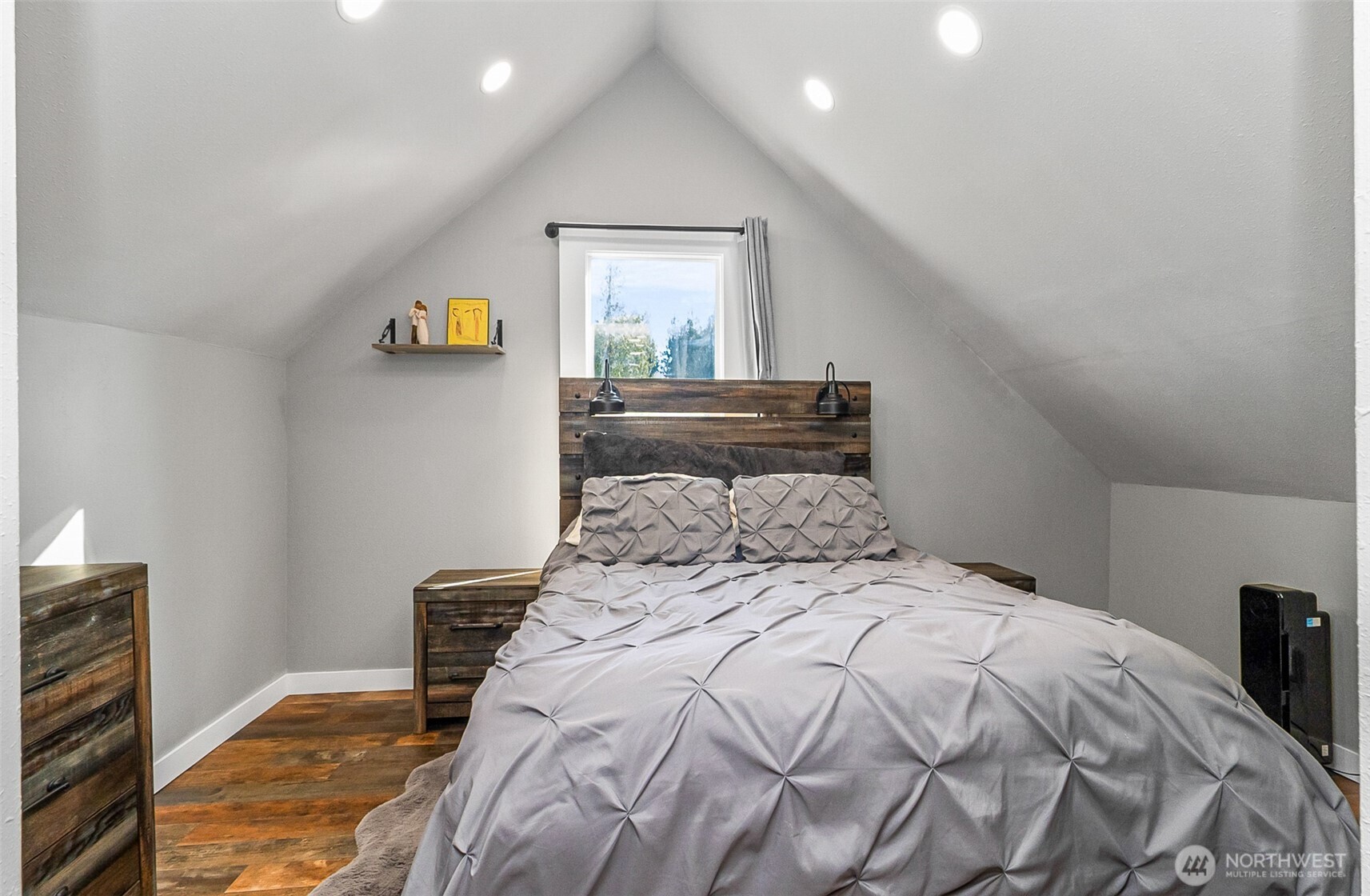 8711 State Route 92 , Granite Falls, WA 98252