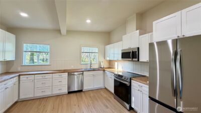 630 7th Street , Forks, WA 98331 - Photo 7
