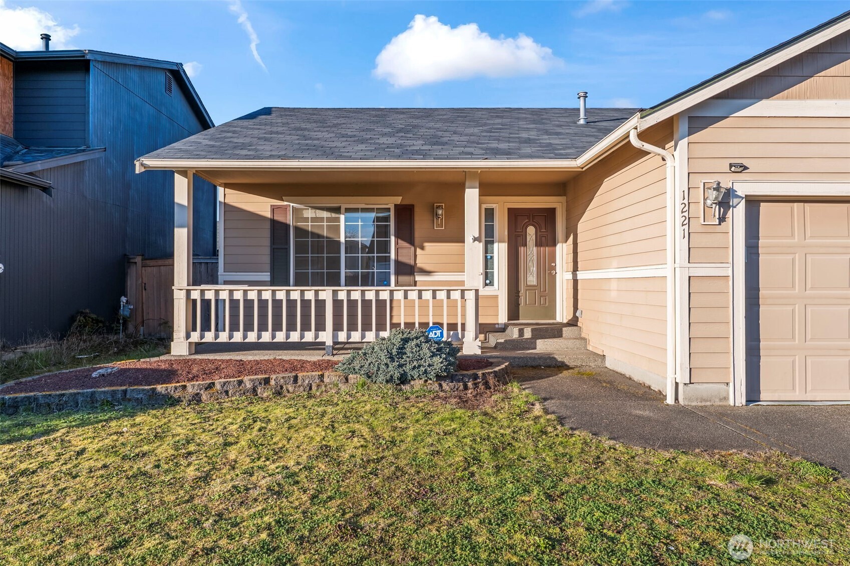 1221 201st Street Ct E, Spanaway, WA 98387