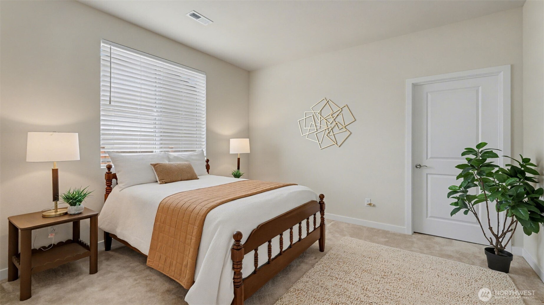 3555 Elmont Avenue , Enumclaw, WA 98022