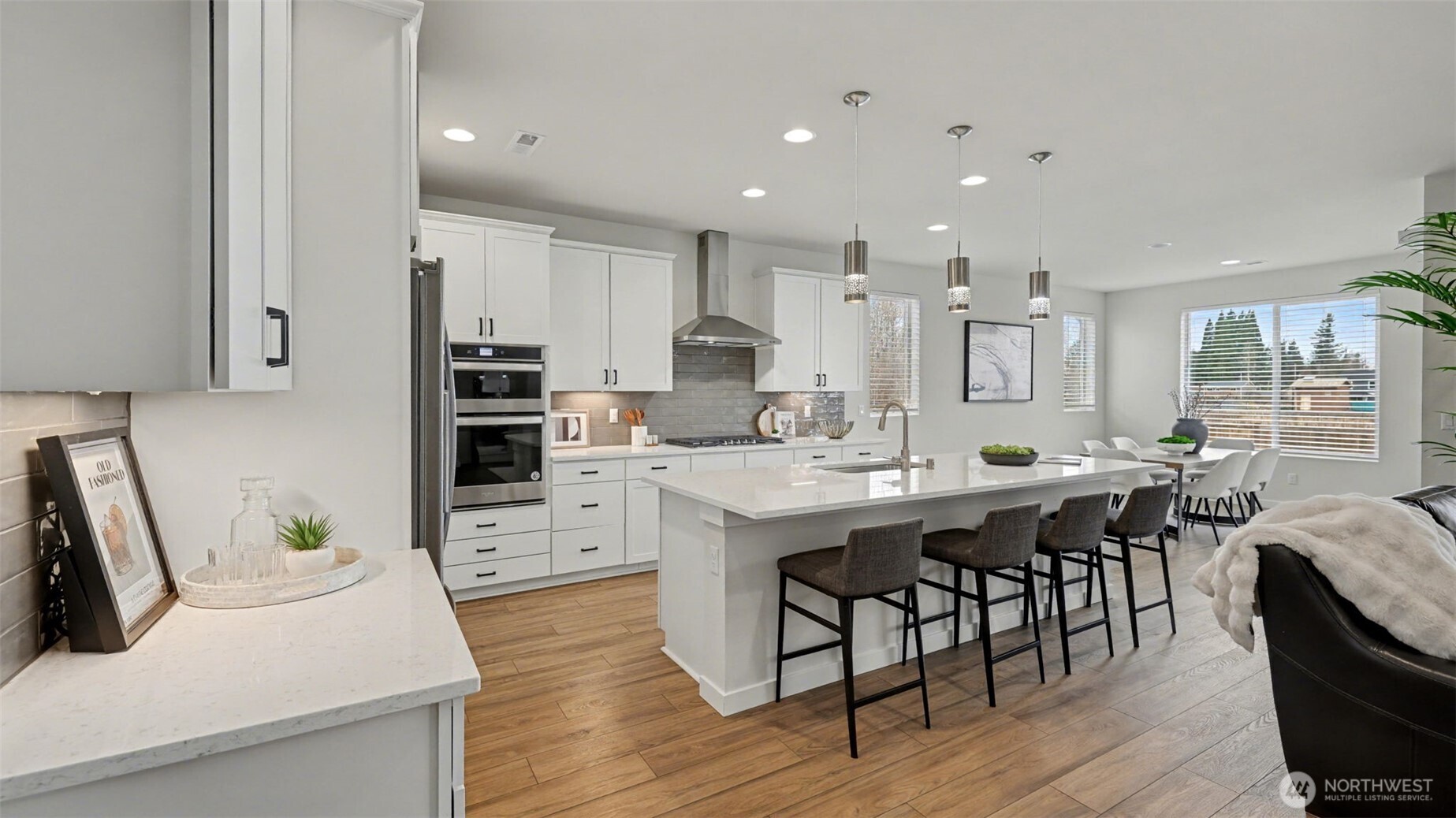 3555 Elmont Avenue , Enumclaw, WA 98022