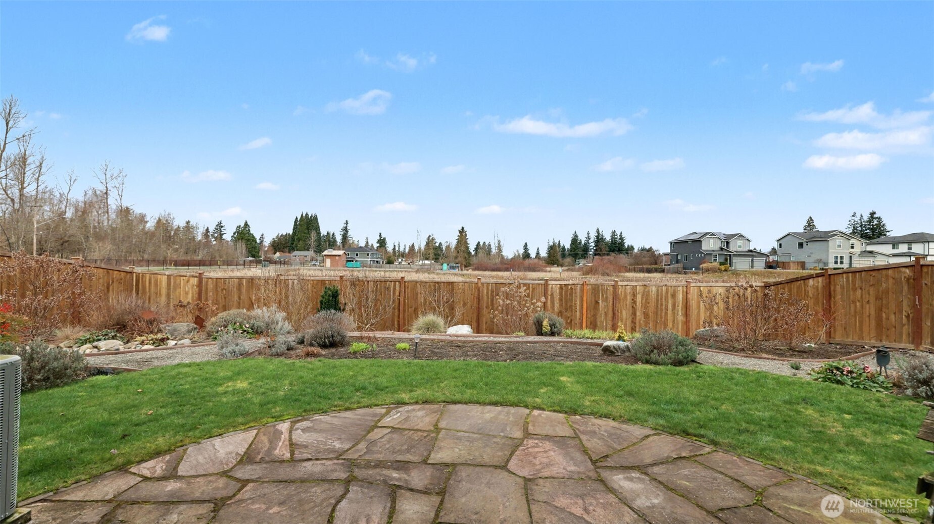 3555 Elmont Avenue , Enumclaw, WA 98022