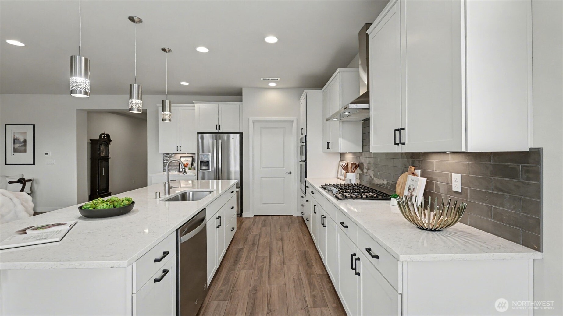 3555 Elmont Avenue , Enumclaw, WA 98022