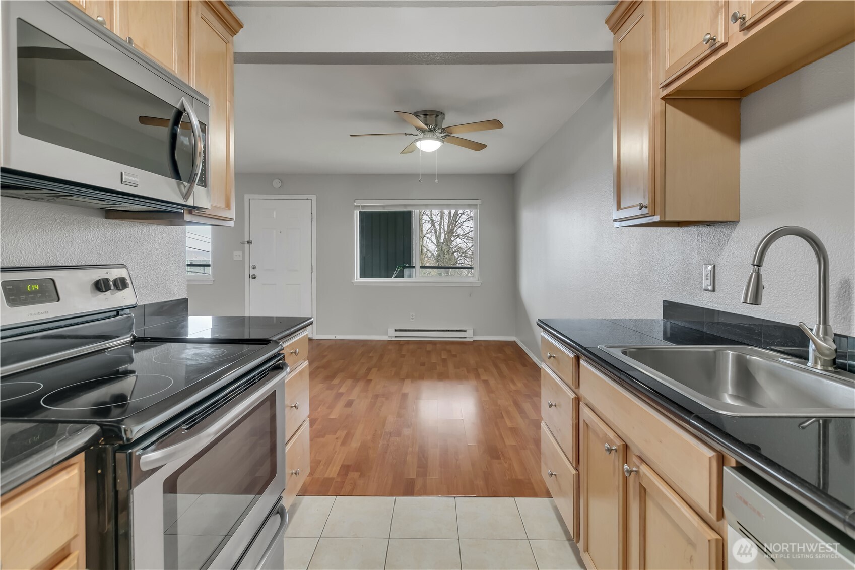 1902 Yakima Avenue ##6, Tacoma, WA 98405