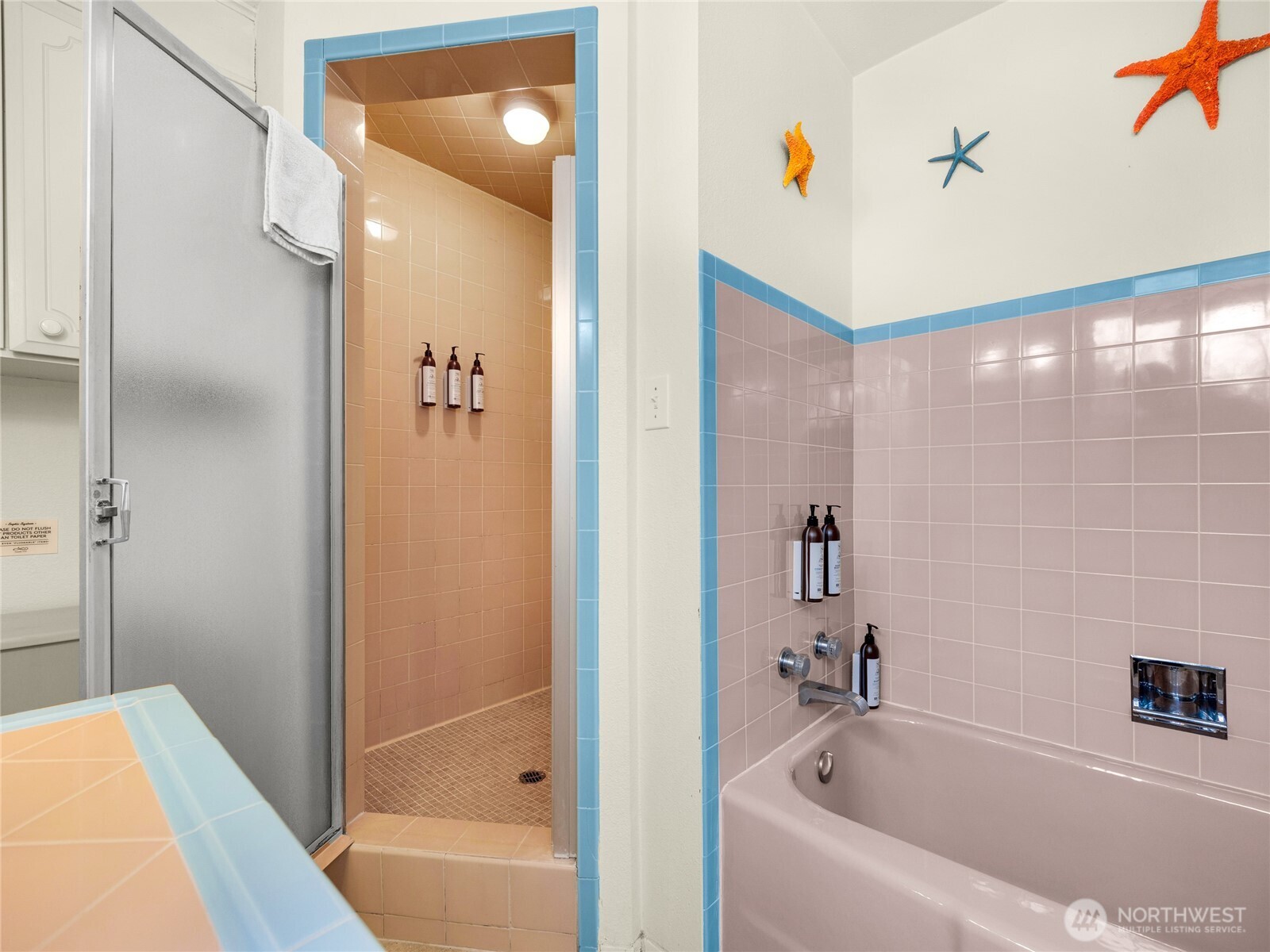 21909 Pacific Way , Ocean Park, WA 98640