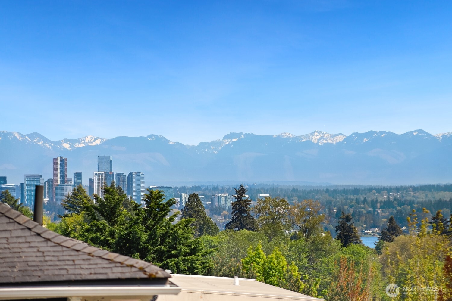 137 23rd Avenue E, Seattle, WA 98112