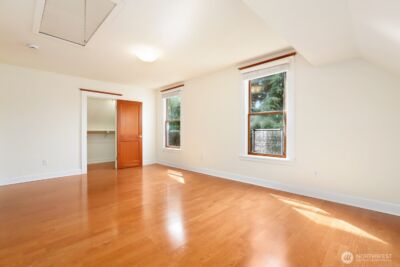 137 23rd Avenue E, Seattle, WA 98112 - Photo 29