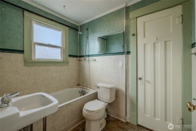 915 Orondo Avenue , Wenatchee, WA 98801 - Photo 20