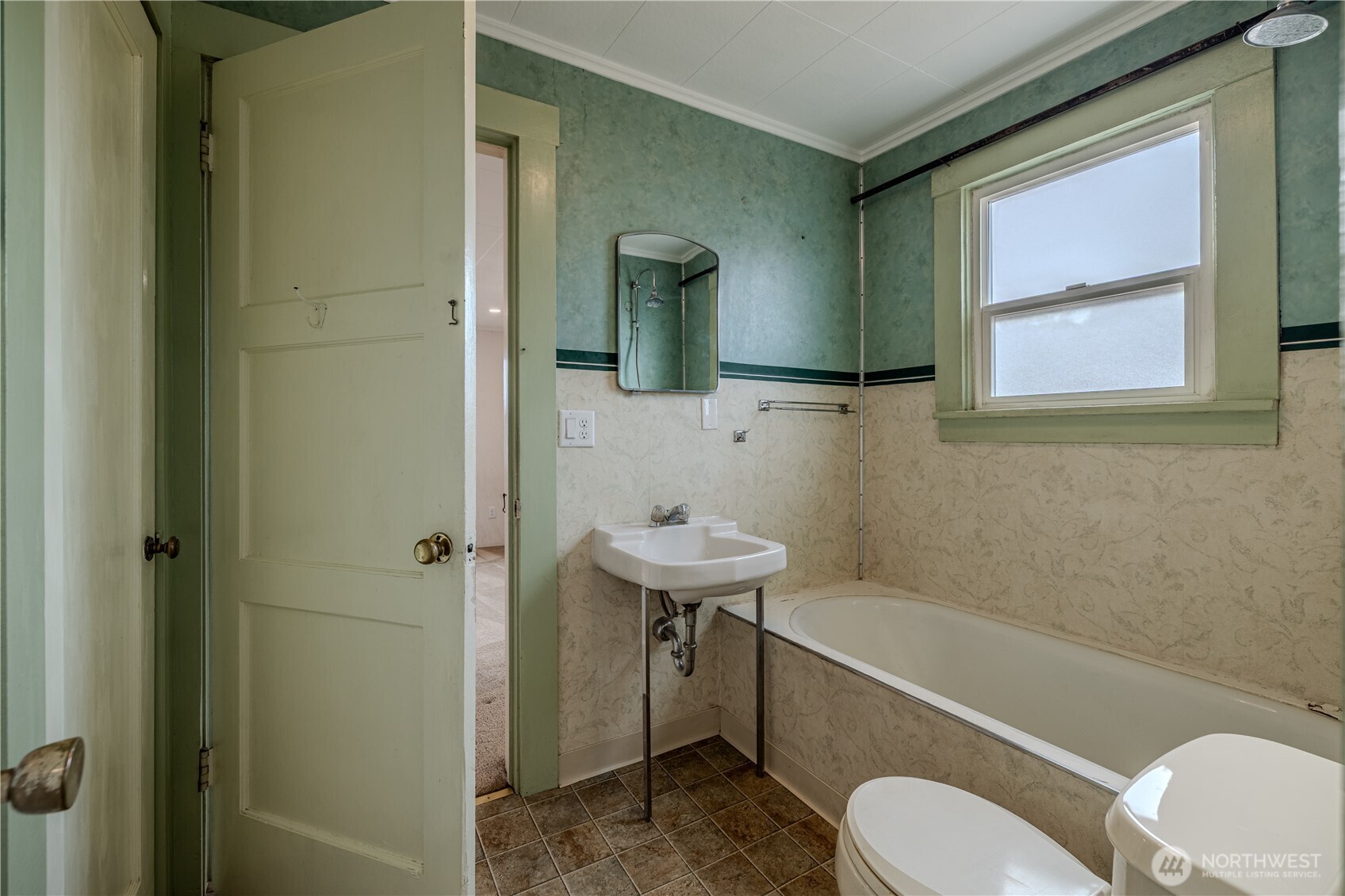 915 Orondo Avenue , Wenatchee, WA 98801