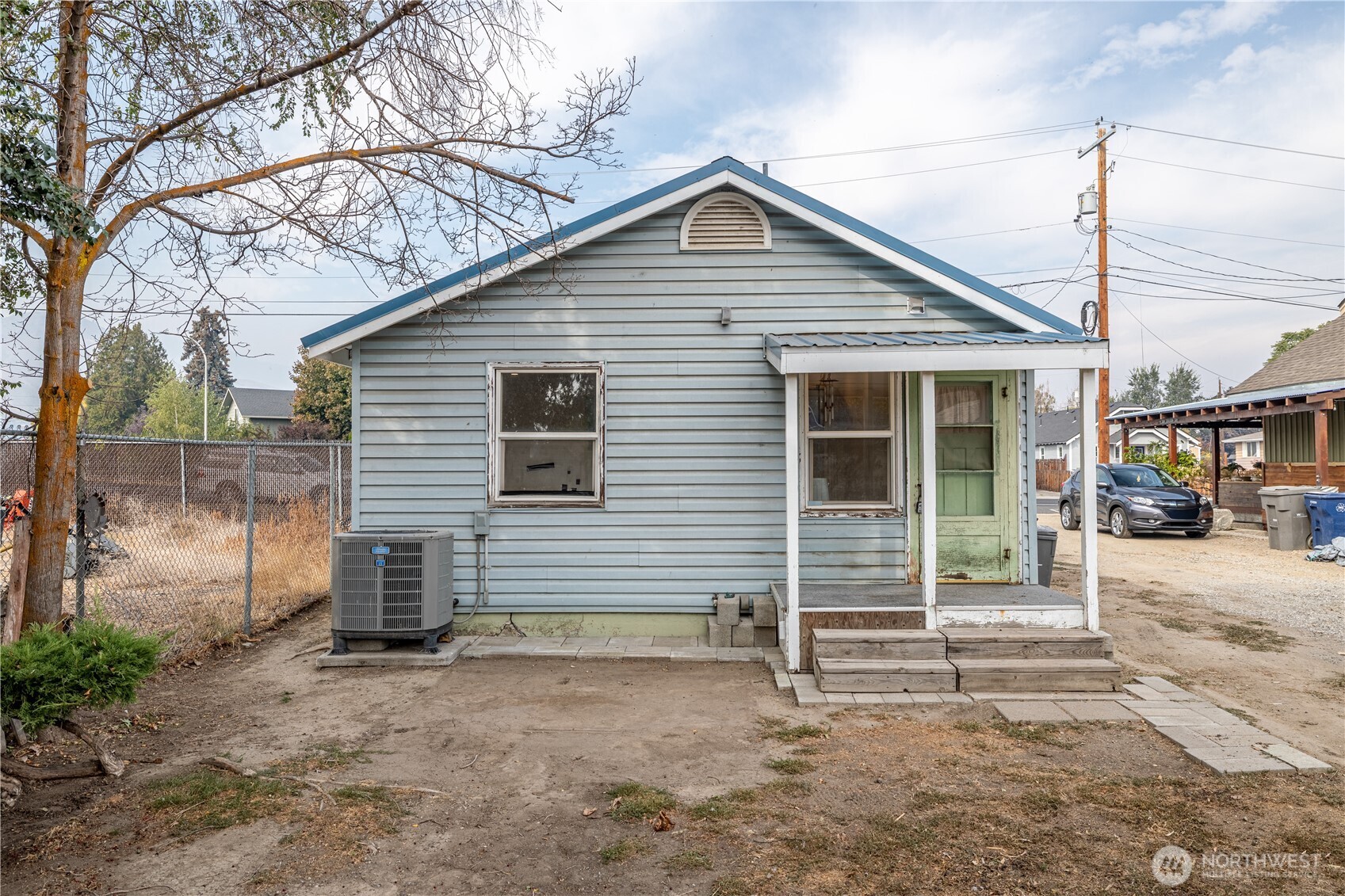 915 Orondo Avenue , Wenatchee, WA 98801