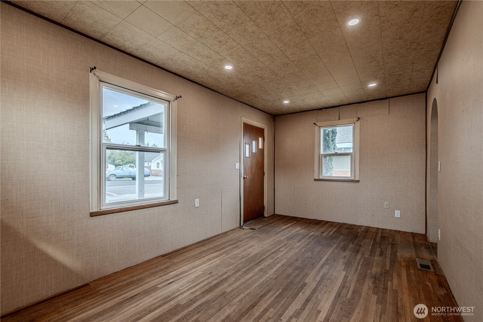 915 Orondo Avenue , Wenatchee, WA 98801