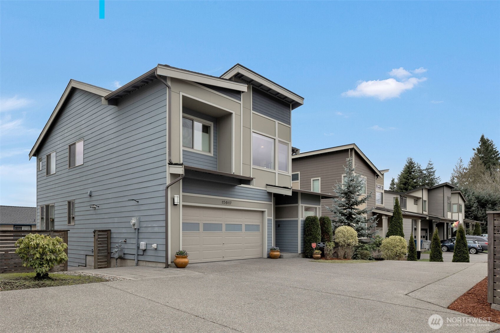 15817 SE 252nd Place , Covington, WA 98042-4239