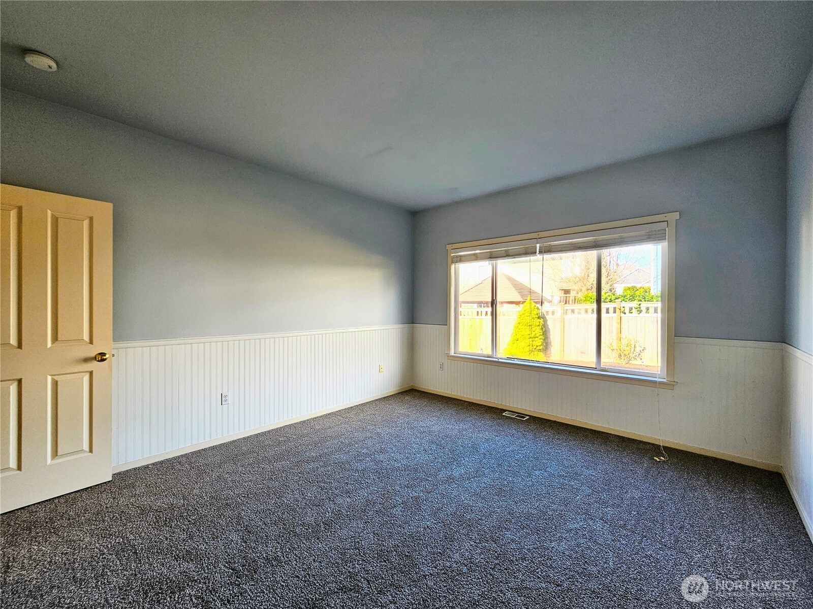 3115 52nd Place NE, Tacoma, WA 98422