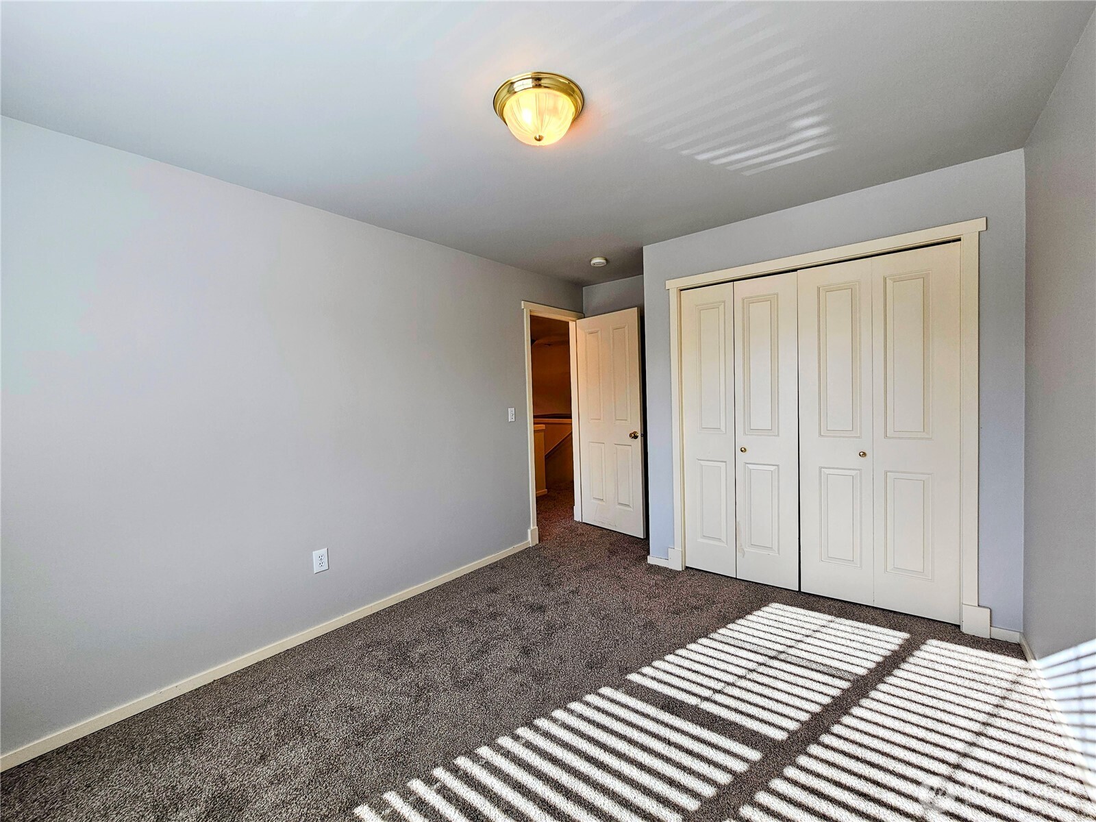 3115 52nd Place NE, Tacoma, WA 98422