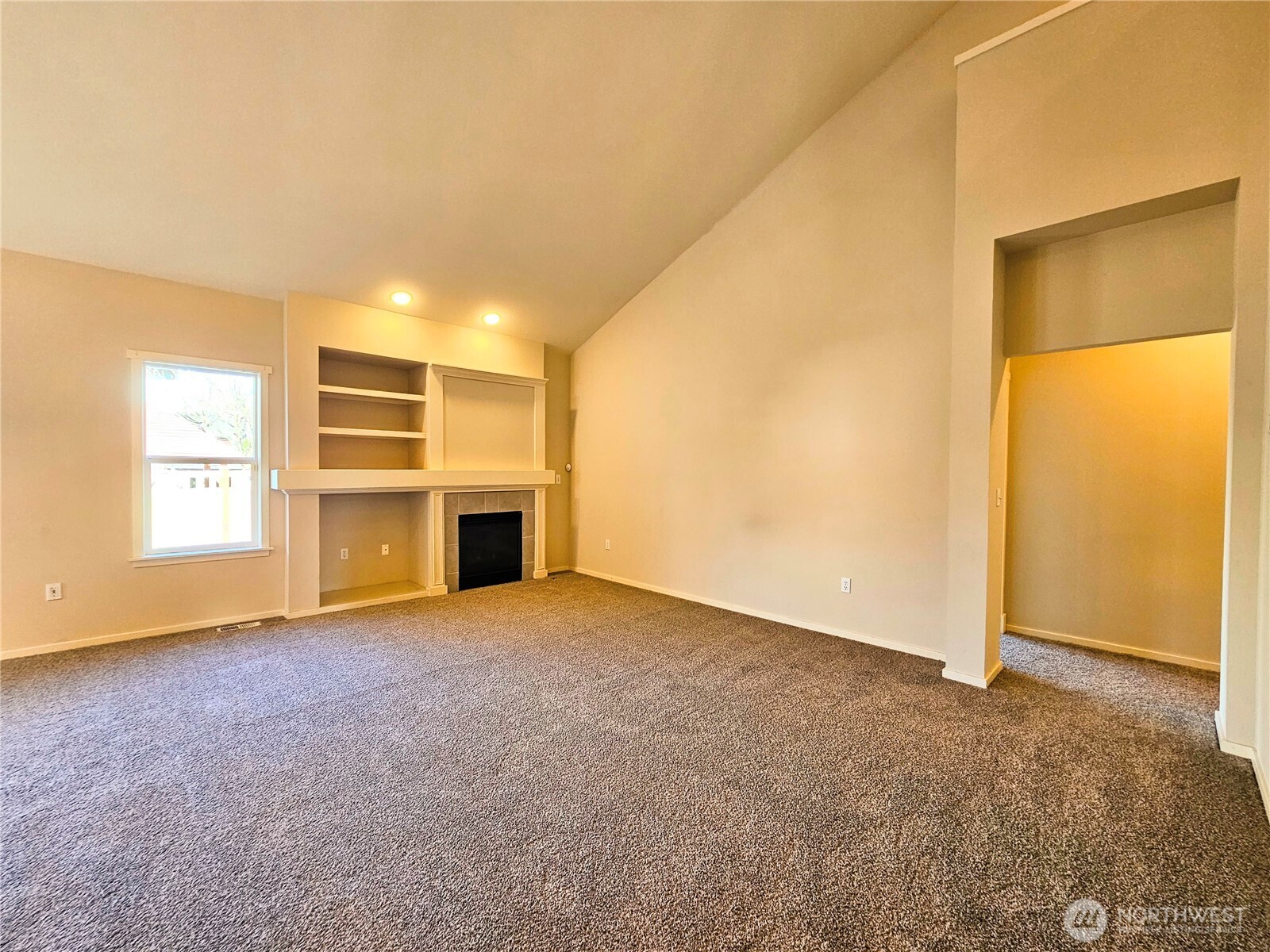 3115 52nd Place NE, Tacoma, WA 98422