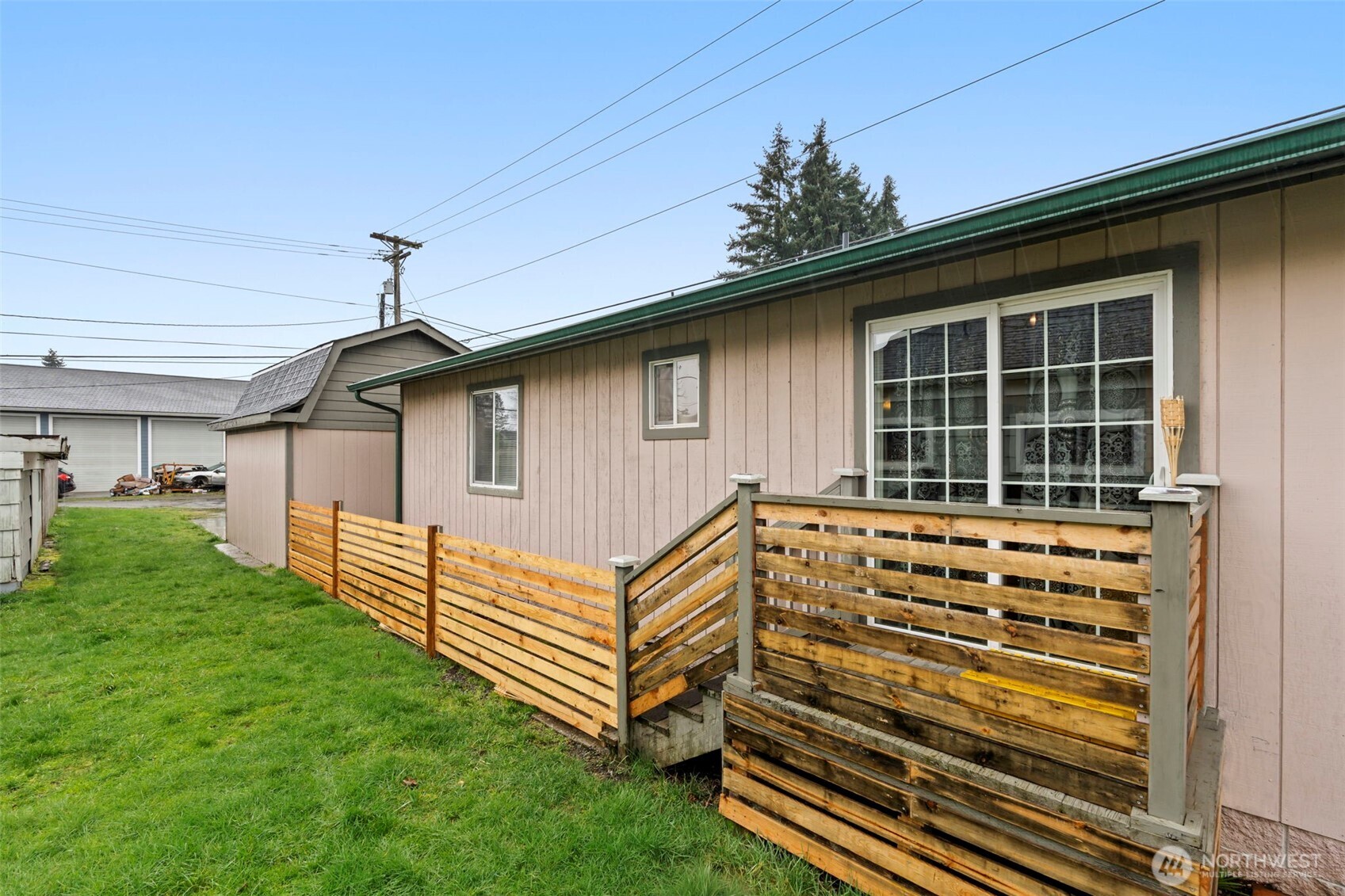 1025 E St , Centralia, WA 98531