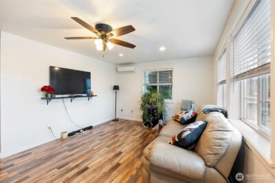 1025 E St , Centralia, WA 98531 - Photo 6