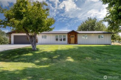 939 Stanley Drive , College Place, WA 99324