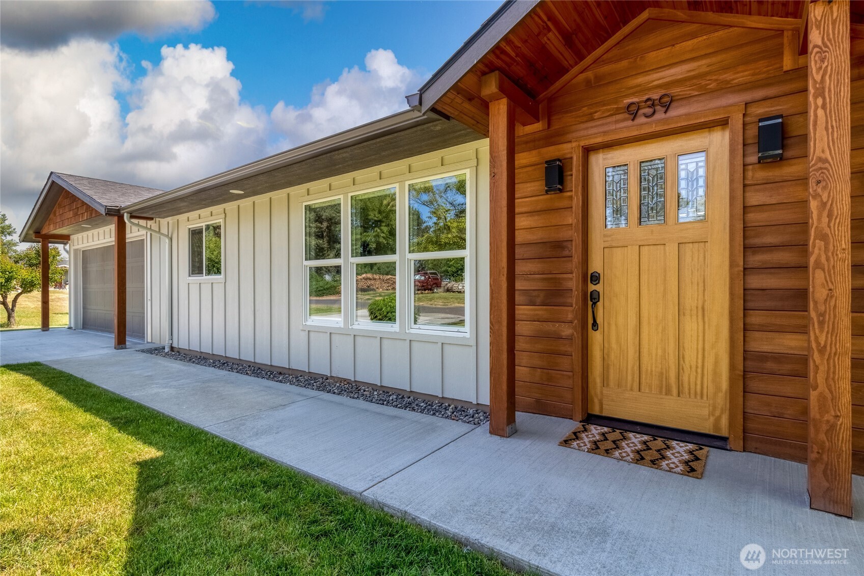 939 Stanley Drive , College Place, WA 99324