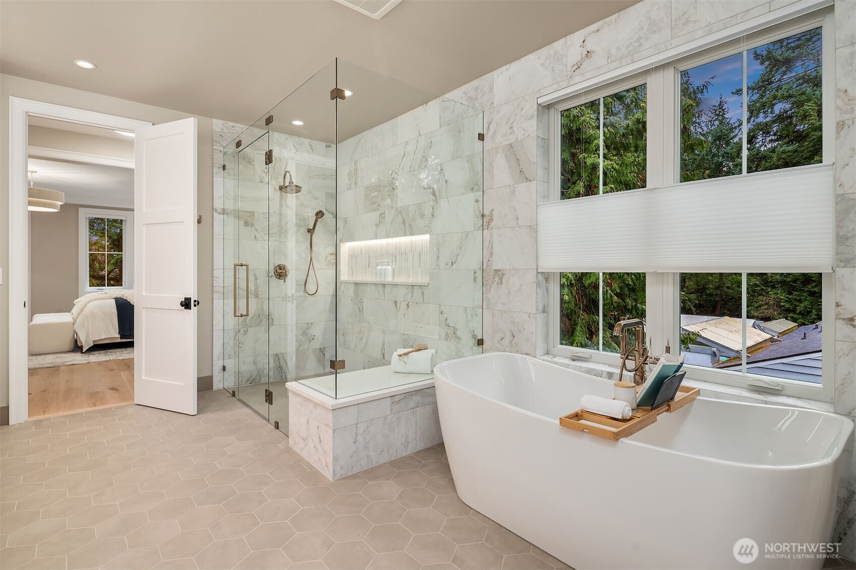 10911 SE 26th Street , Bellevue, WA 98004