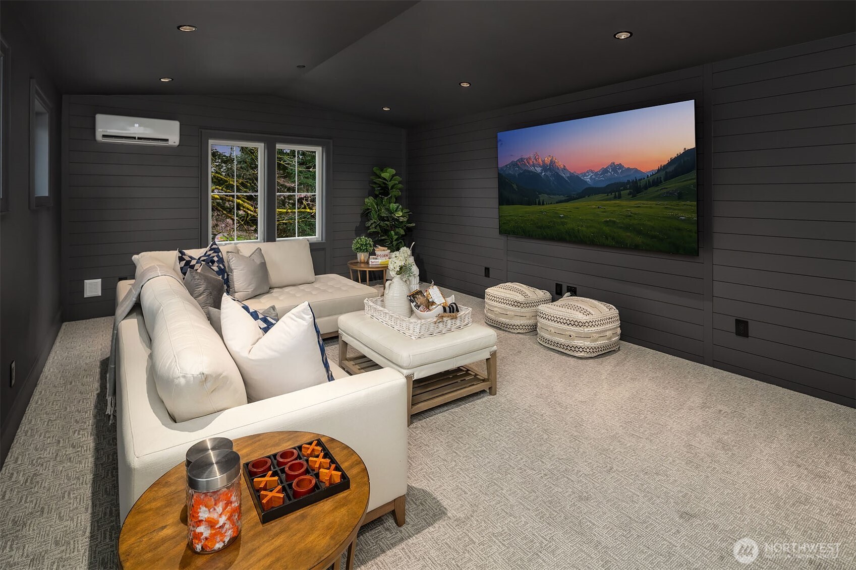 10911 SE 26th Street , Bellevue, WA 98004