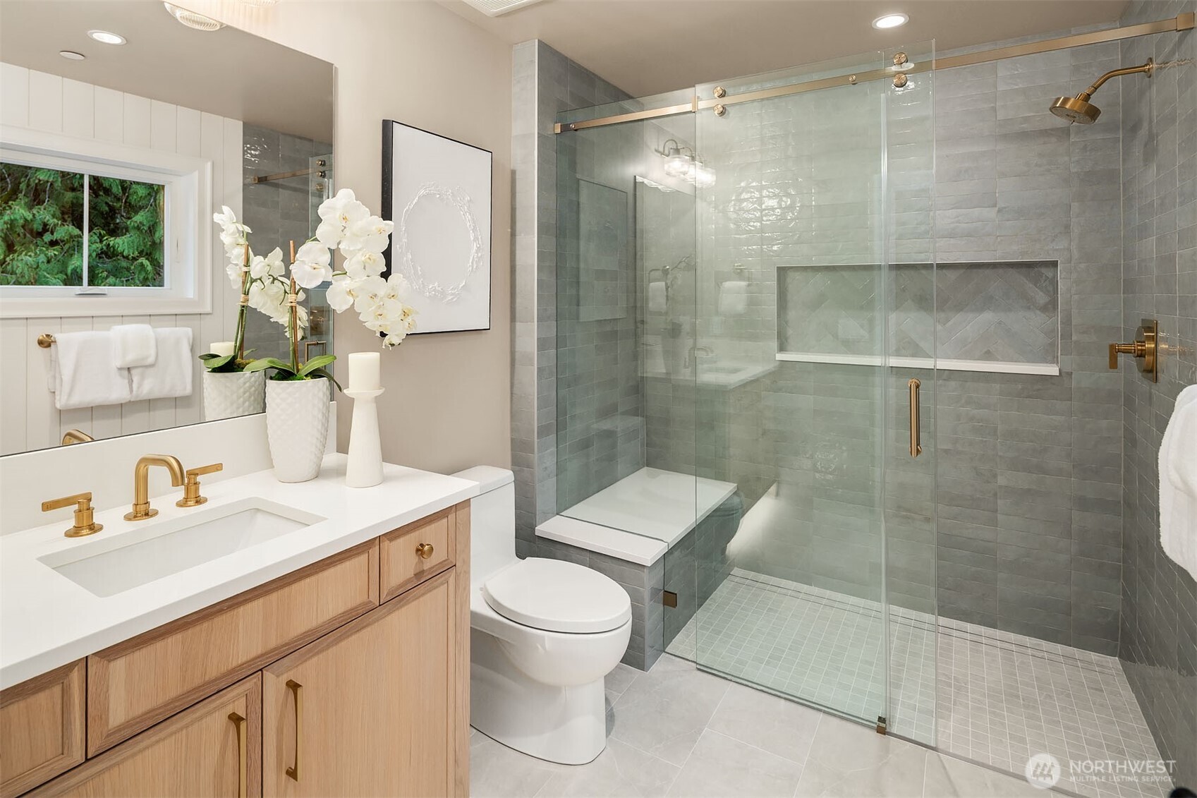 10911 SE 26th Street , Bellevue, WA 98004