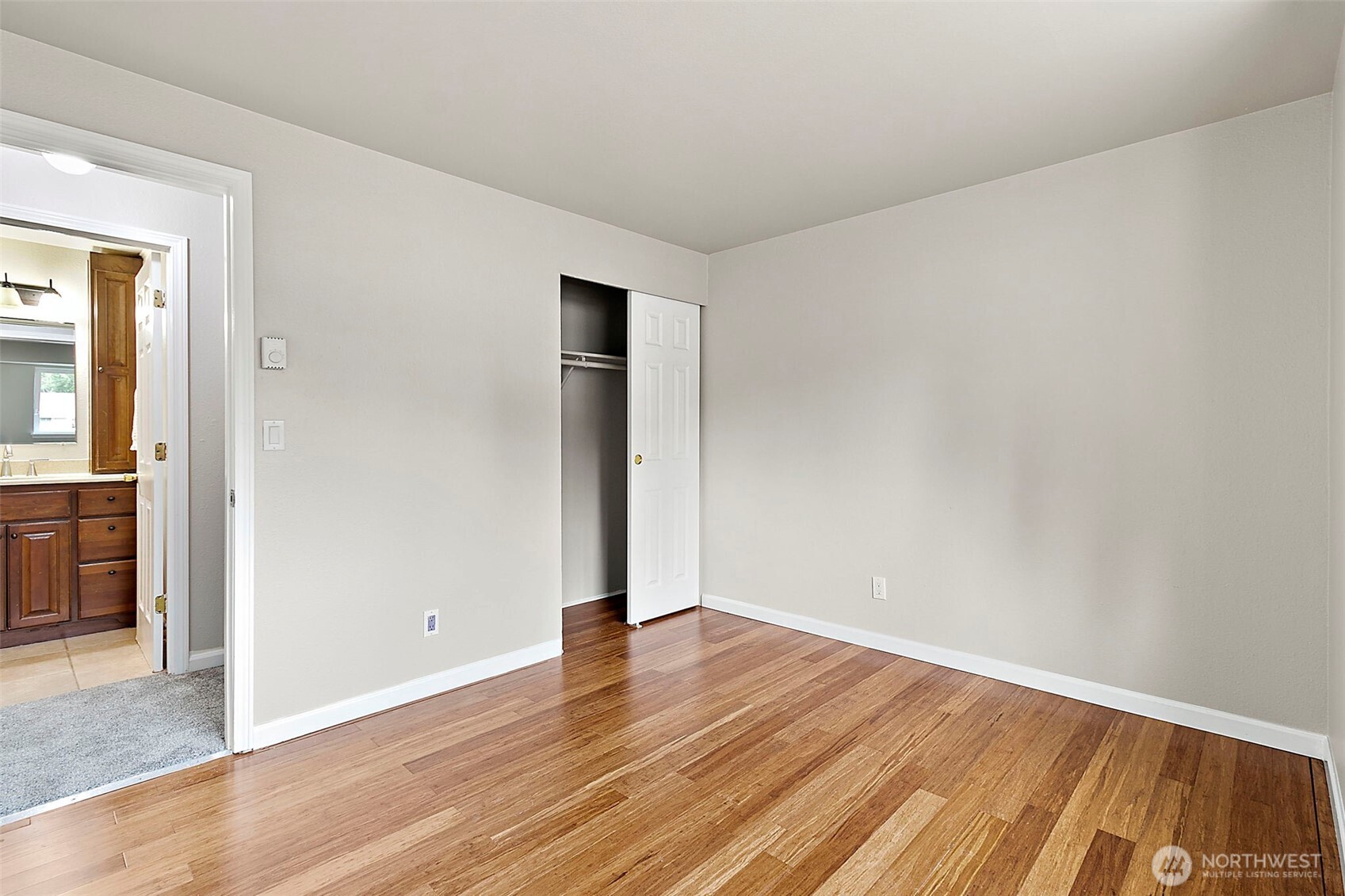 418 S 325th Place #X6, Federal Way, WA 98003-5865