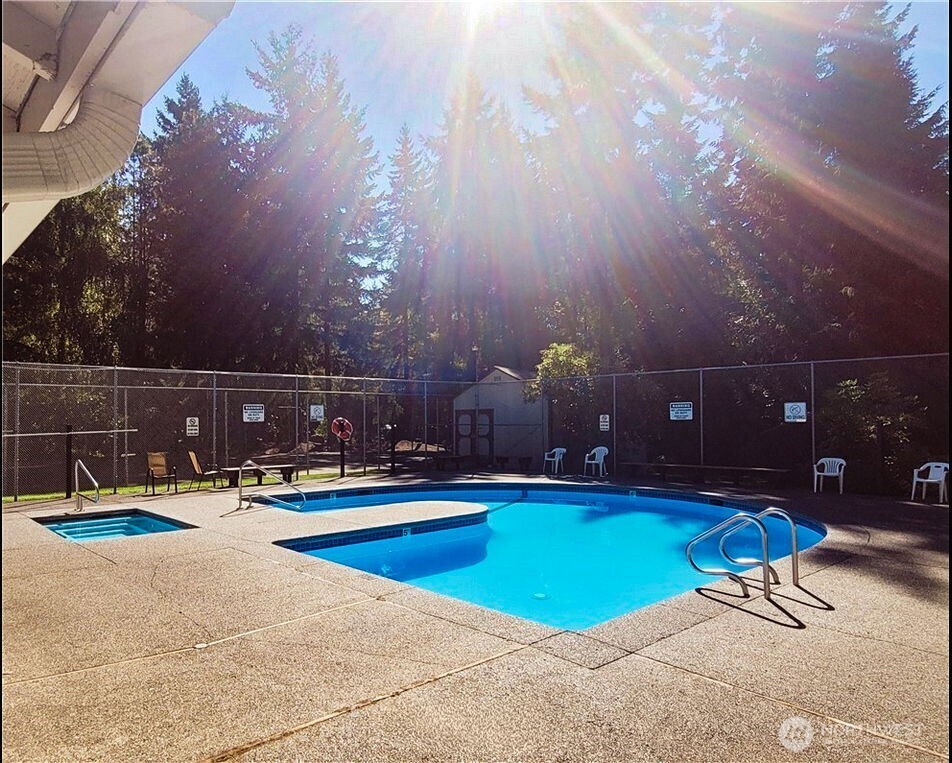 418 S 325th Place #X6, Federal Way, WA 98003-5865