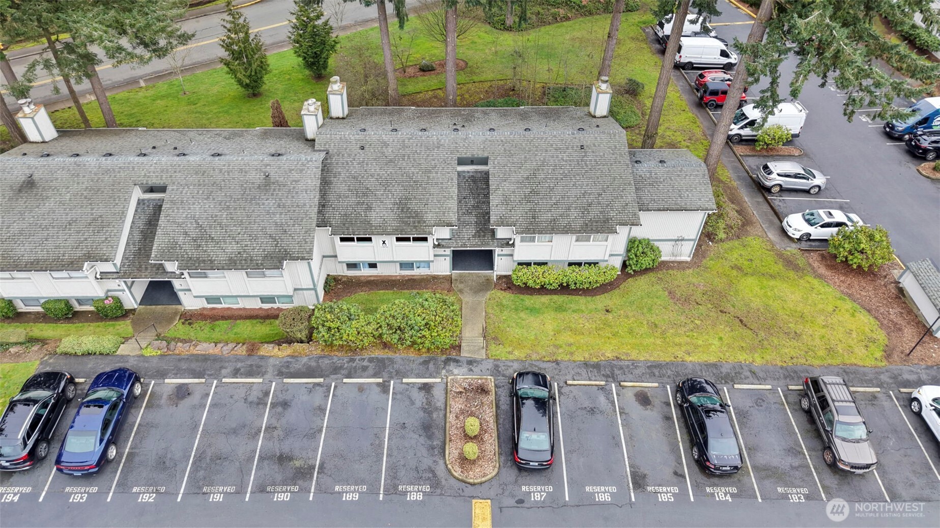 418 S 325th Place #X6, Federal Way, WA 98003-5865