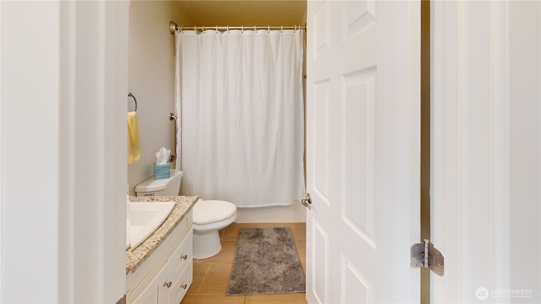 571 E Chance A La Mer NE, Ocean Shores, WA 98569