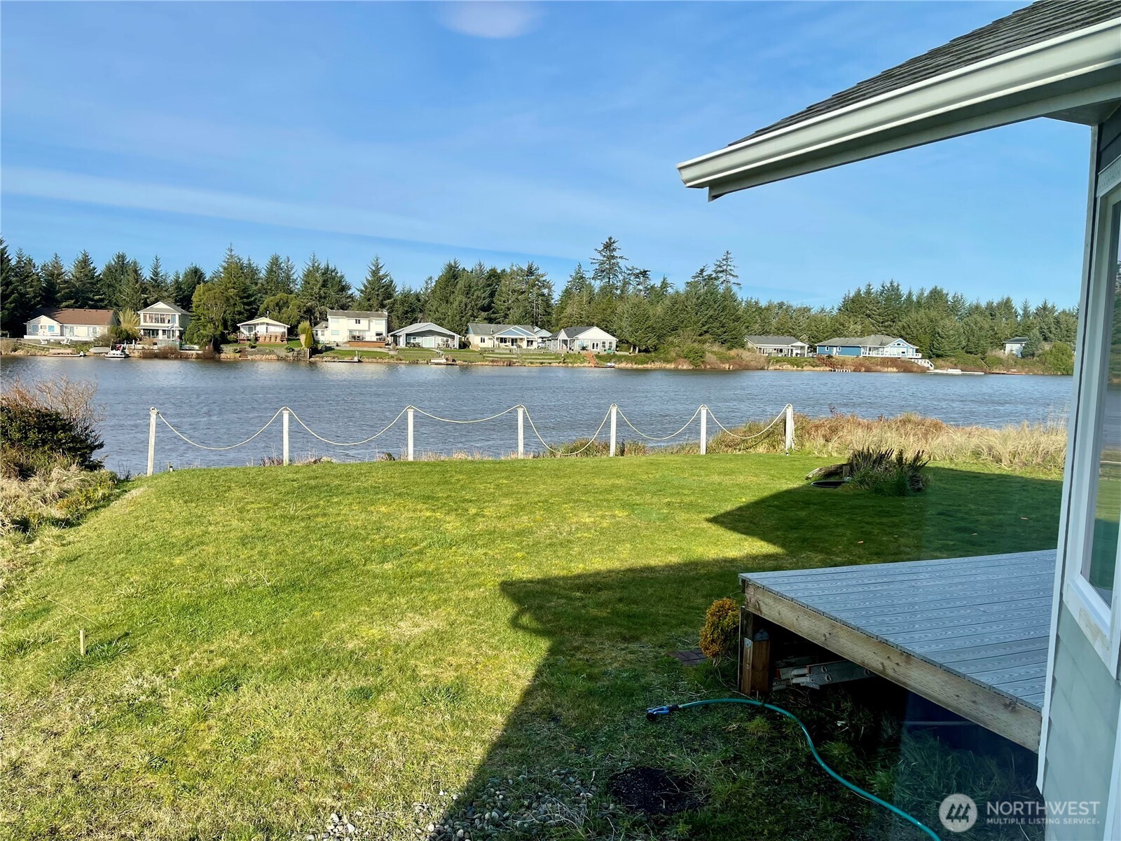 571 E Chance A La Mer NE, Ocean Shores, WA 98569