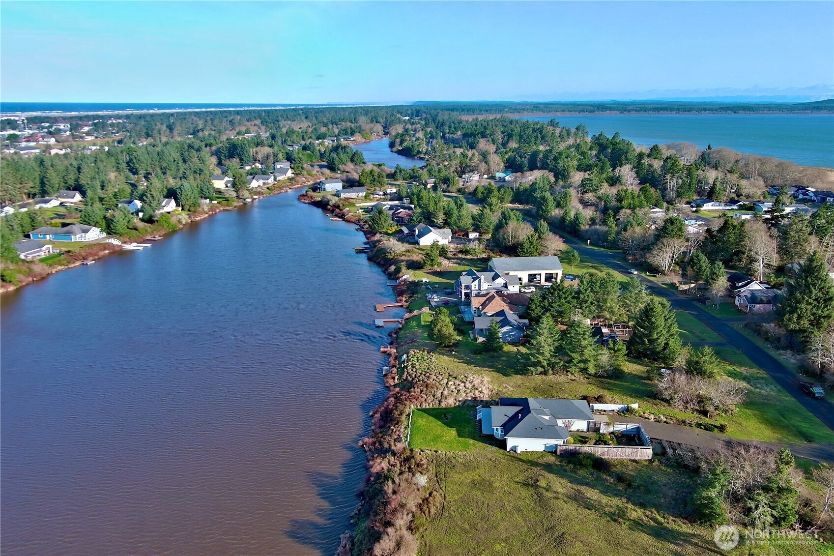 571 E Chance A La Mer NE, Ocean Shores, WA 98569