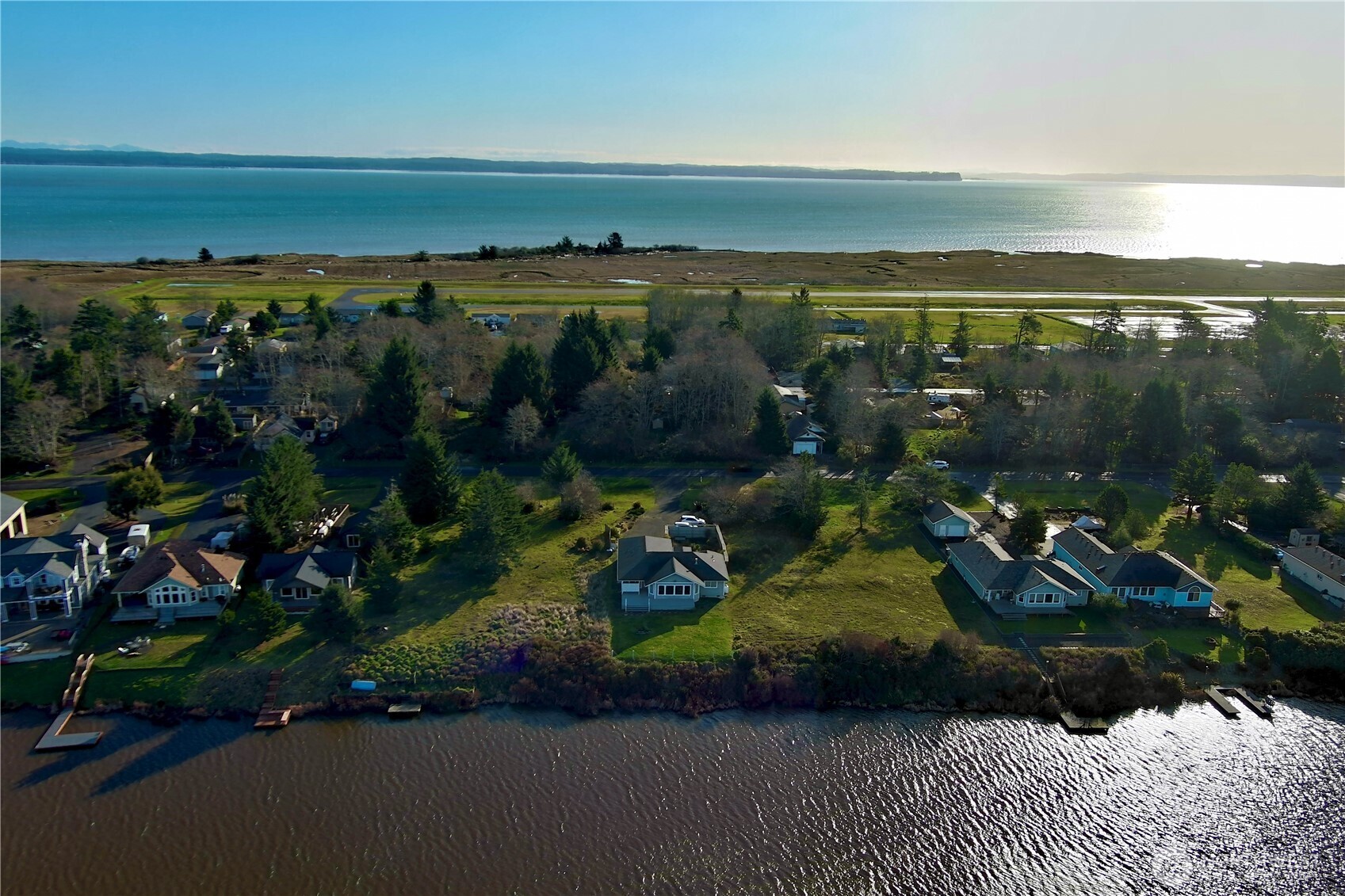 571 E Chance A La Mer NE, Ocean Shores, WA 98569