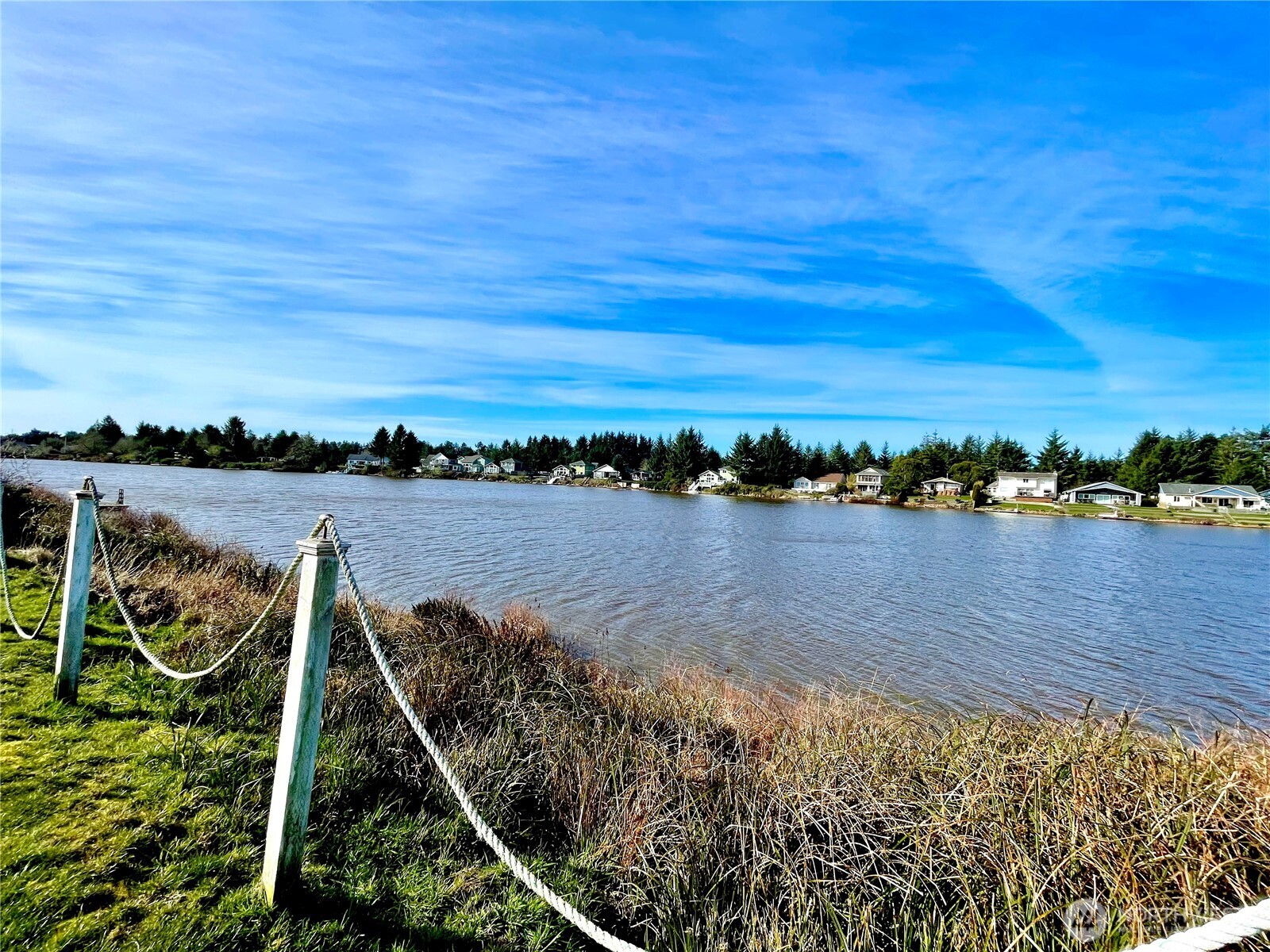 571 E Chance A La Mer NE, Ocean Shores, WA 98569