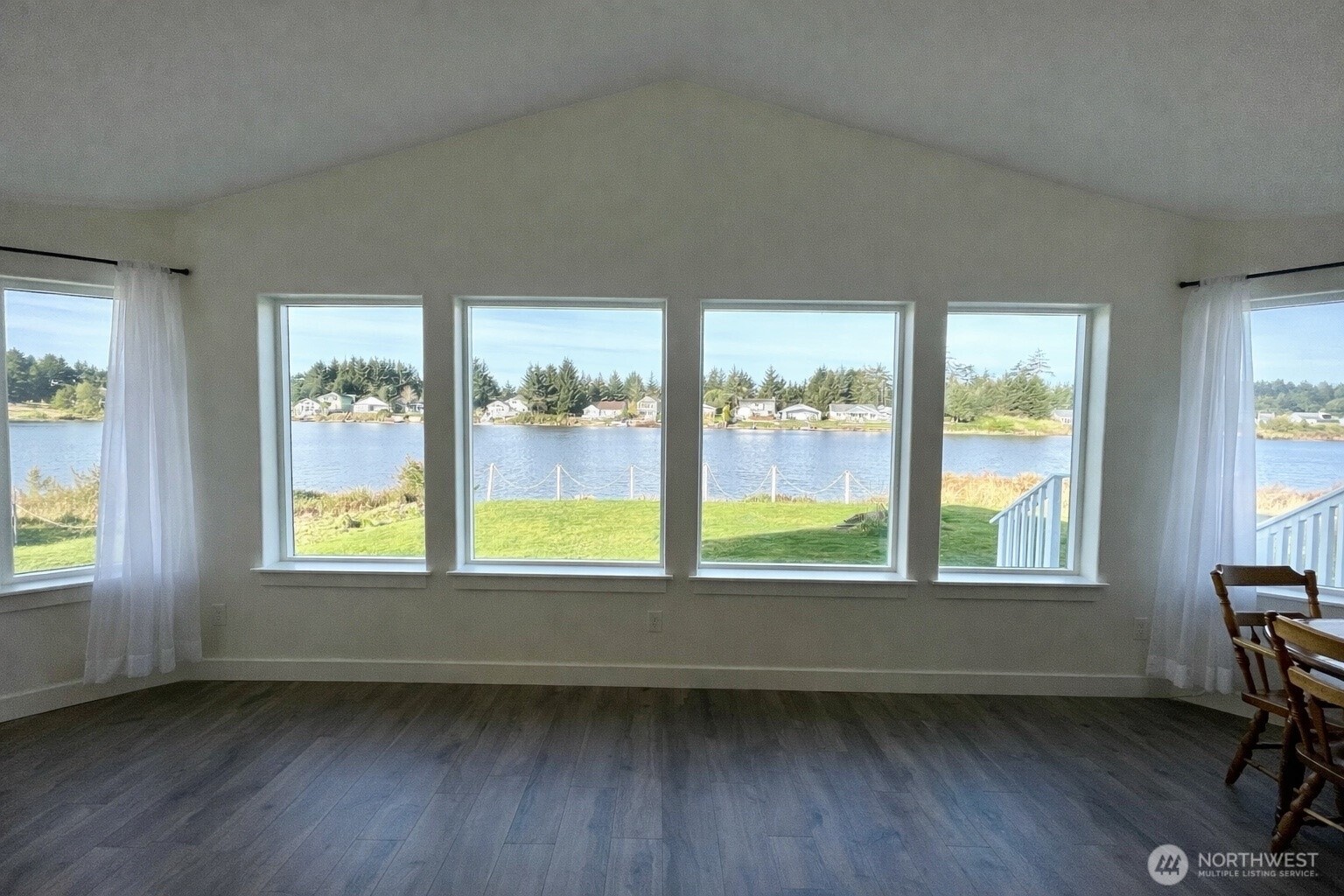 571 E Chance A La Mer NE, Ocean Shores, WA 98569