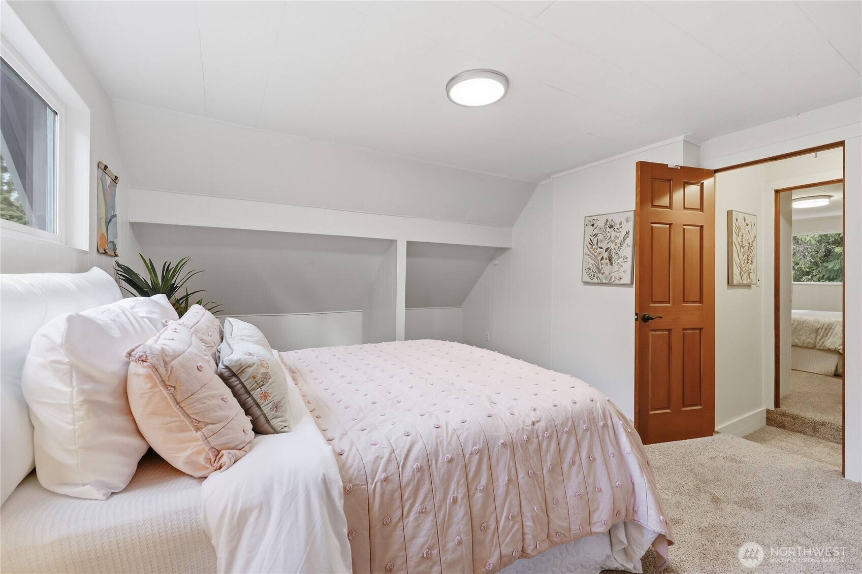 27525 NE Baywood Drive , Kingston, WA 98346